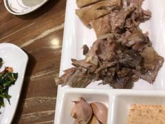 手抓羊肉-清真·玛丽亚新疆菜主题餐厅(浙江中路店)