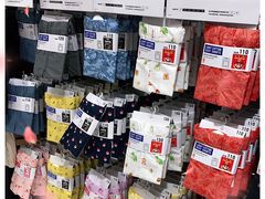 -优衣库(北京万柳华联购物中心店)