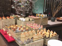 -圣丰索菲特·2 On 988 Café 自助餐厅