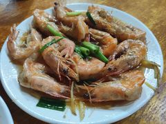 油焖大虾-温州一家人美食(西木头市店)