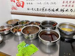 -杨伯英传统杂酱面