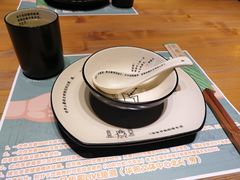 -临界音乐酒馆·小龙虾·江湖菜(华熙LIVE·鱼洞店)