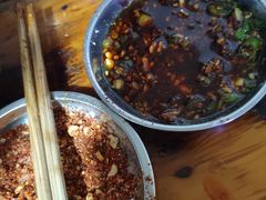 油碟-学街秀兰麻辣烫