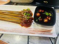 -泉哥小平房串店