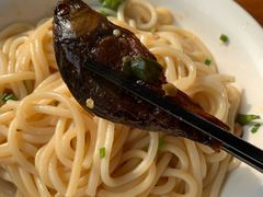 -牛八宝桂林米粉(八里庄店)