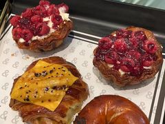 -BUTTERFUL&CREAMOROUS 黄油与面包(三里屯太古里店)