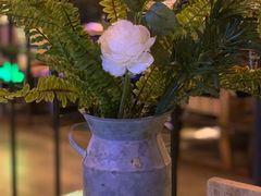 -胡桐里音乐酒馆(孝南店)