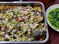 -丹水桥地锅鱼·翘嘴鲌·地方特色全鱼宴(丹江口大坝店)
