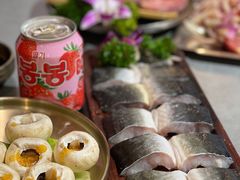 -围炉肉舍•炭烤活鳗•丹东海鲜烤肉(步行街店)