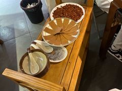 -巴隆门重庆老火锅(太湖路店)