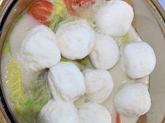 浓鱼汁泡手打鱼腐-悦湖公馆