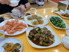-鹏城人家海鲜酒家·23年老字号(较场尾店)