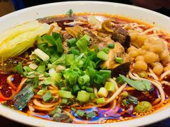 招牌卤肉担担面-十一街幺鸡成都担担面(悠方店)