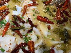 -江渔儿酸菜鱼(映月湖环宇城店)
