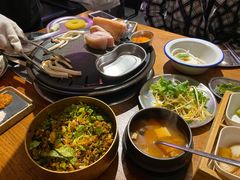 -济州爱肉堂(总店)