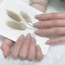 -吉吉靓甲美睫