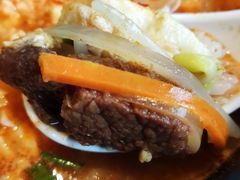 牛小排汤定食-炼火烤肉店