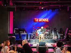 -TZ House音乐现场(茅台店)