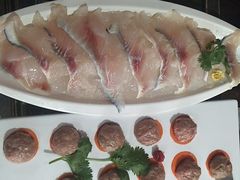 -重庆袁老四火锅(兖州九州新天地店)