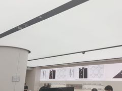 -华为智能生活馆(上海中山公园龙之梦)