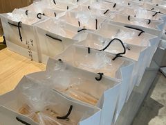 -银座仁志川·生吐司专门店(香港广场店)