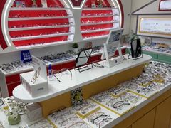 -美空眼镜·星趣控·新乐学·控优点合作店(周浦万达店)