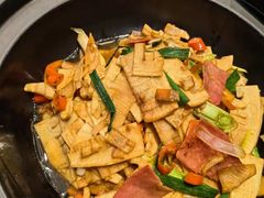 -姜君·千岛湖鱼头馆(浦东大道店)