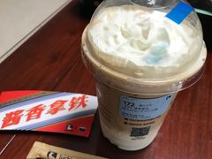 -瑞幸咖啡(上梅林地铁站店)