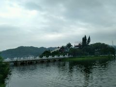 -石岩湖温泉度假村