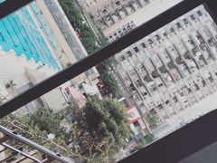 -朱毅育龙游泳俱乐部