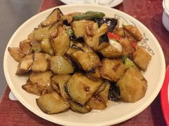 烧茄子-聚首堂·特色小吃·肘子(什刹海德胜门店)