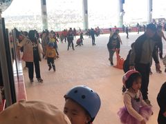 -冰纷万象滑冰场(沈阳万象城店)