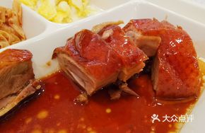 Crispy Chicken Leg and Roast Duck Rice