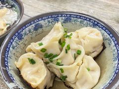 -无名氏宵夜小摊(祝家三姐妹馄饨店)