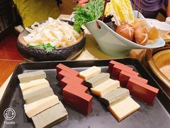 -余欢领鲜火锅(新街口店)
