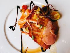 煎三文鱼-YUE·6·西式融合餐厅(外滩六号店)