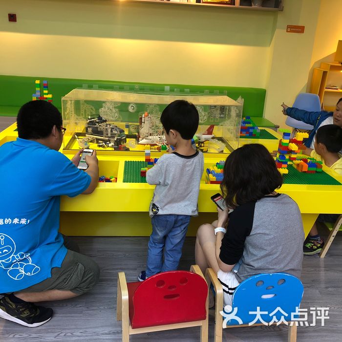 贝乐乐高机器人俱乐部