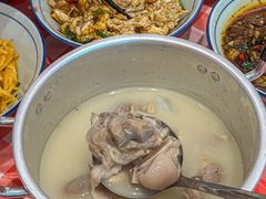 -荆九爷爆炒桥头三嫩(夫子庙店)