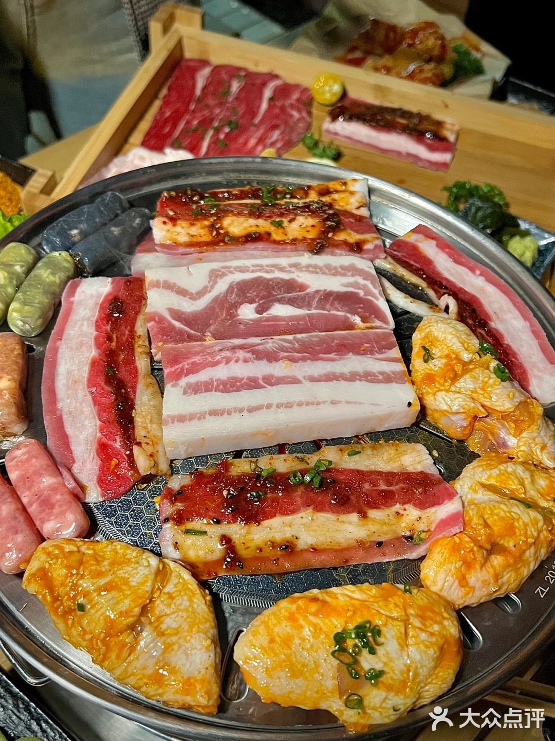 鹅岭二厂观景烤肉，倚月扶栏看秋水揽星河