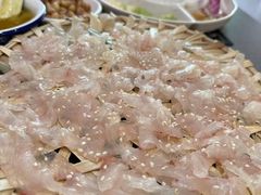 -官塘陈记鱼生·潮汕砂锅粥·牛肉火锅(潮枫路总店)