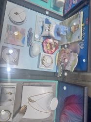 -周生生Chow Sang Sang(新世界店)