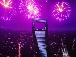 -翱翔飞越地平线