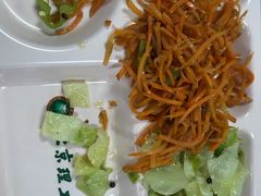 炒胡萝卜丝-北京理工大学新食堂