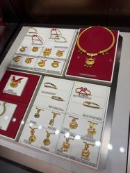 -周大福CHOW TAI FOOK(荟聚购物中心西红门店)