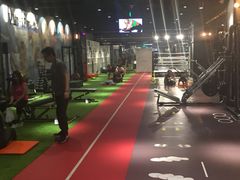 -VLines耀能运动24小时·月付制健身(京广桥店)