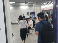 -闸弄口(地铁站)