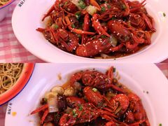 -捌贰虾蟹·江湖菜馆(江汉路店)