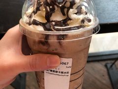 -星巴克臻选(惠州华贸天地1楼店)