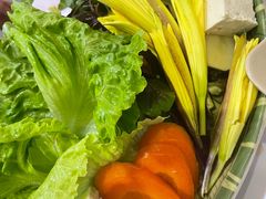 -原林野山菌火锅·炒菌(关上野生菌一条街店)