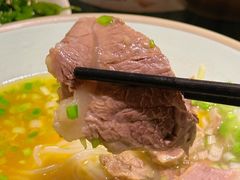 -八月美食小馆(银泰城总店)